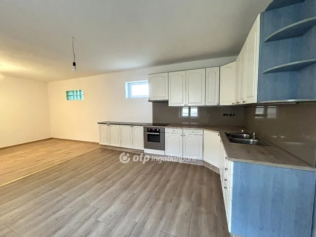 Eladó ház Iregszemcse 86 nm