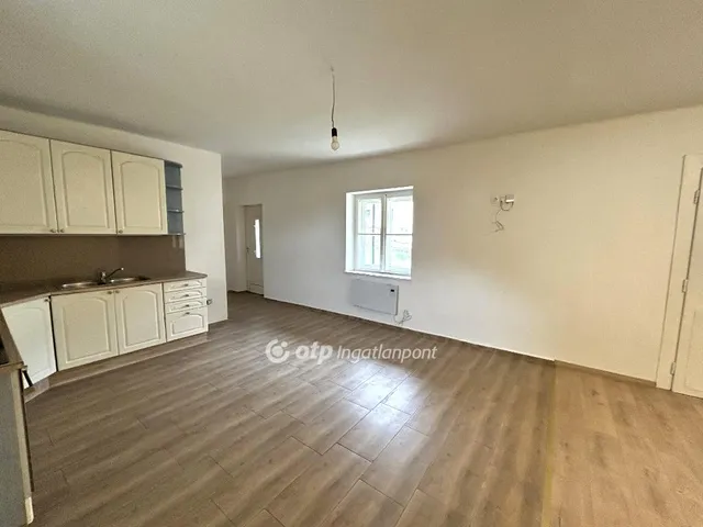 Eladó ház Iregszemcse 86 nm