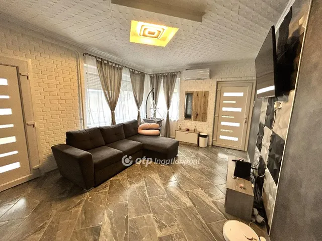 Eladó ház Pincehely 110 nm