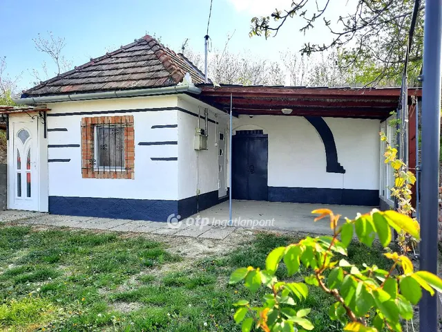 Eladó üdülő és hétvégi ház Lepsény 11 nm