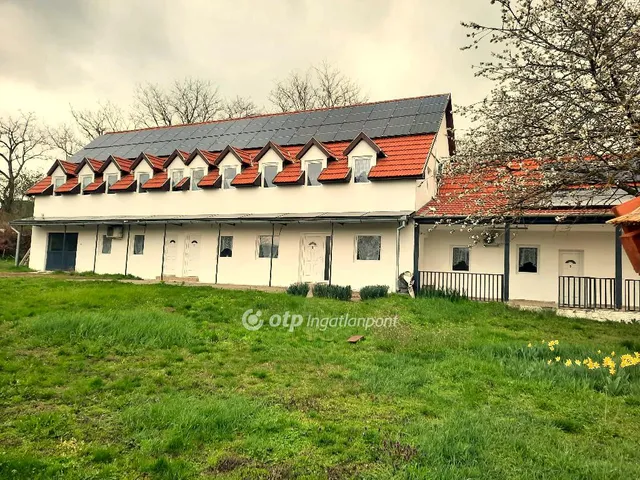 Eladó ház Lulla 380 nm