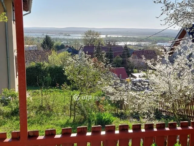 Eladó nyaraló Fonyód 52 nm
