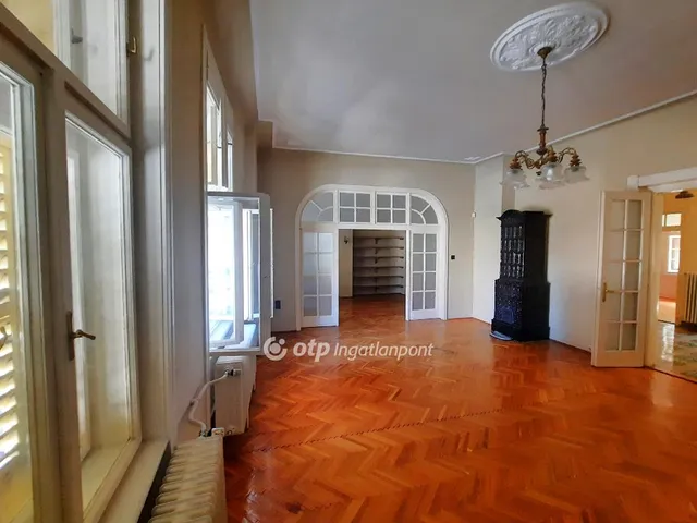 Kiadó ház Kaposvár 136 nm