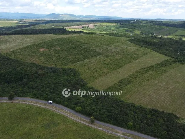 Eladó mezőgazdasági ingatlan Demjén, Cascade Hotel 12351 nm