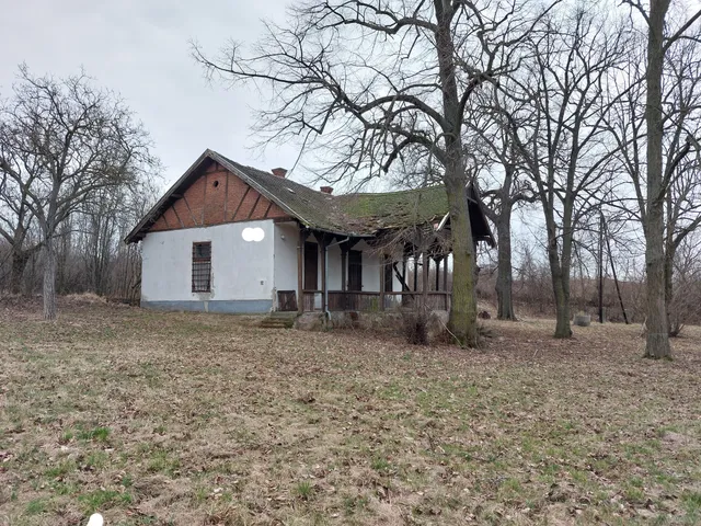 Eladó telek Eger, Merengő 2879 nm