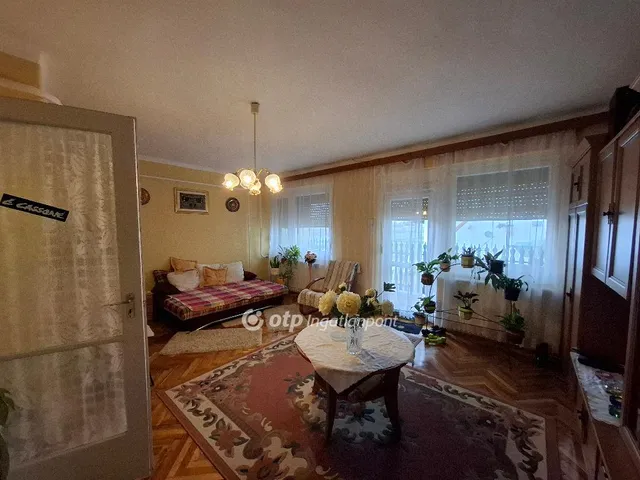 Eladó ház Egerszalók 89 nm
