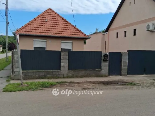 Eladó ház Hatvan 96 nm