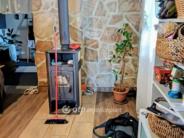 Eladó ház Erdőtelek, Arborétum környéke 88 nm