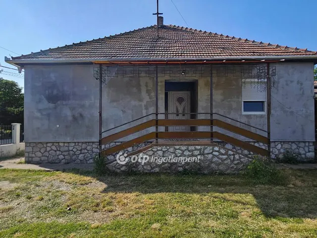 Eladó ház Szihalom 98 nm