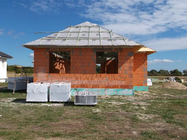 Eladó ház Gyöngyöshalász 99 nm