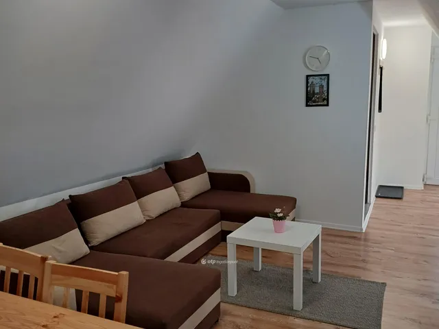 Eladó kereskedelmi és ipari ingatlan Eger 202 nm