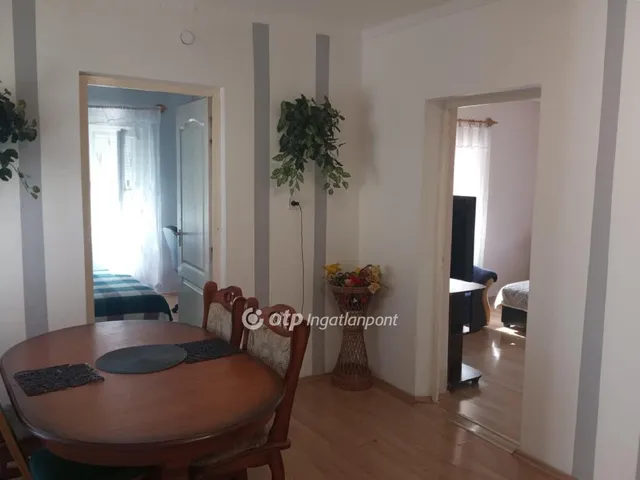 Eladó ház Besenyőtelek 95 nm