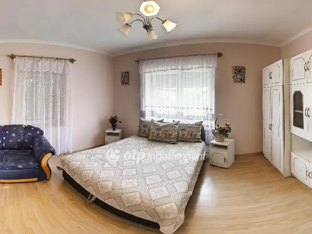 Eladó ház Besenyőtelek 95 nm