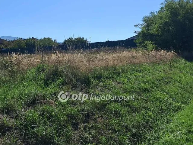 Eladó telek Pásztó 853 nm