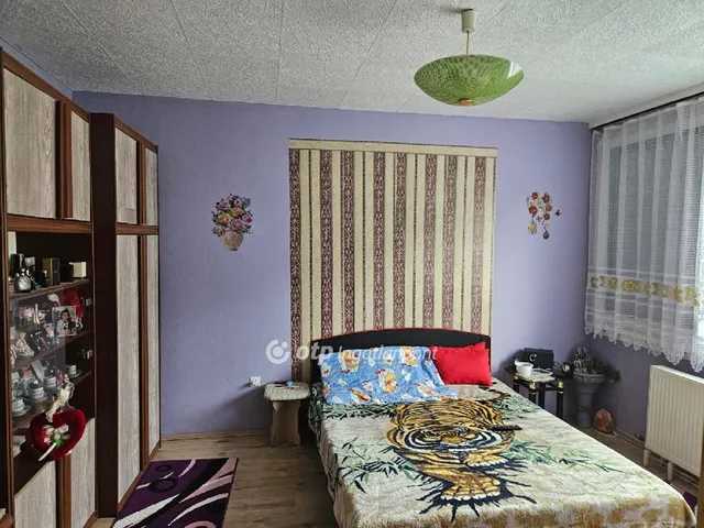 Eladó lakás Eger 65 nm