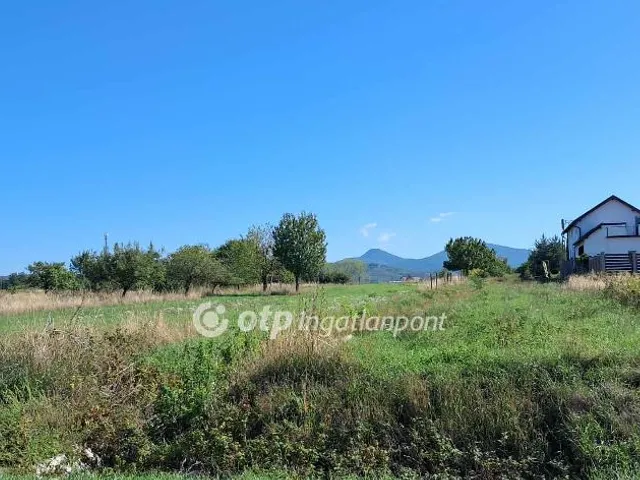 Eladó telek Pásztó 797 nm