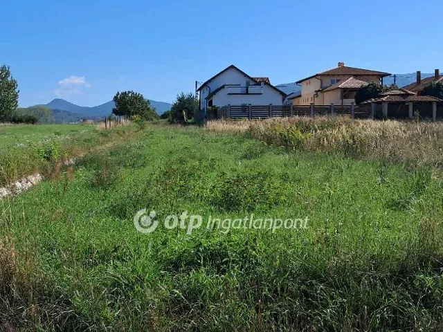 Eladó telek Pásztó 797 nm