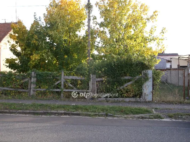 Eladó ház Gyöngyös 30 nm