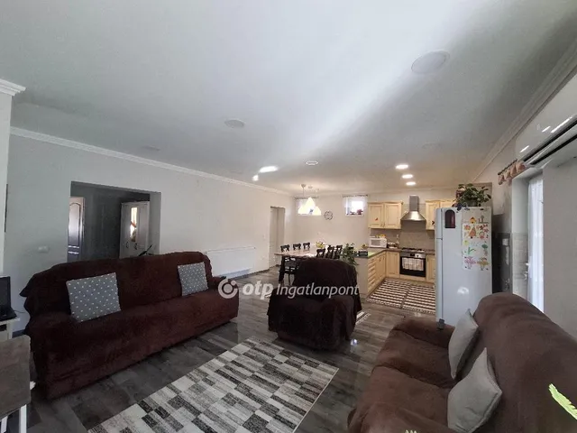 Eladó ház Verpelét 150 nm