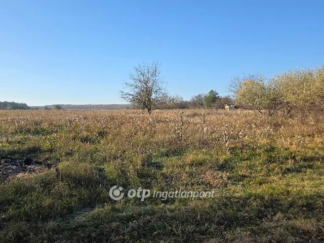 Eladó telek Hévízgyörk 1442 nm