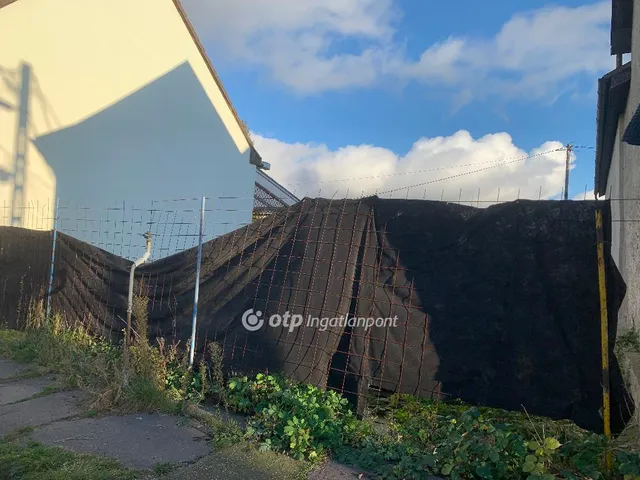 Eladó telek Eger 224 nm