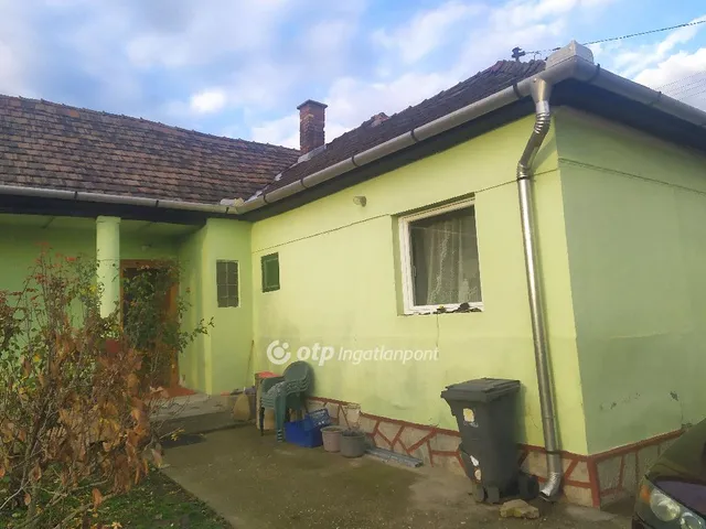 Eladó ház Vécs 137 nm