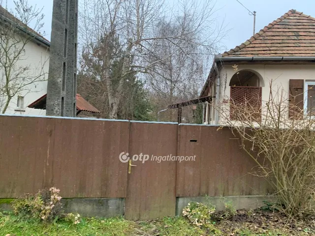 Eladó ház Istenmezeje 60 nm