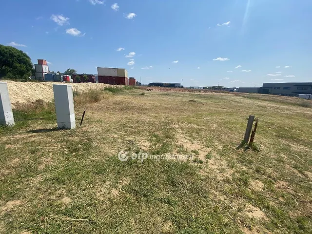 Eladó telek Gödöllő 1110 nm