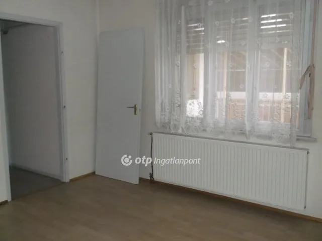 Eladó ház Nagyréde 87 nm