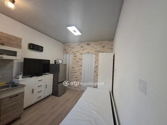 Eladó lakás Eger, Vécseyvölgy 16 nm