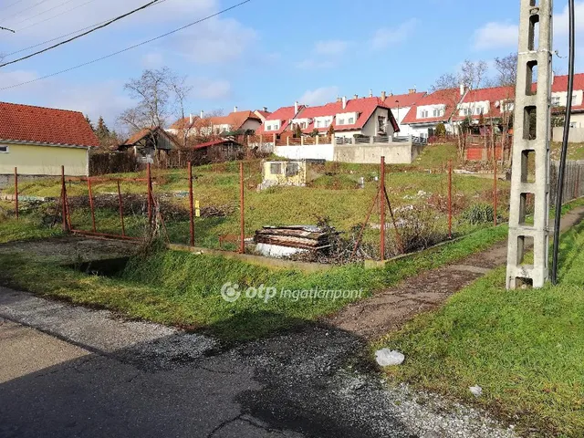 Eladó telek Eger 1000 nm