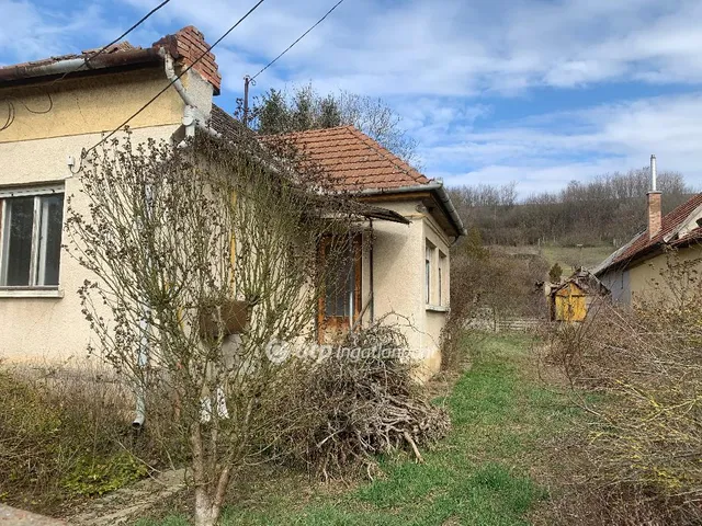 Eladó ház Pétervására 70 nm