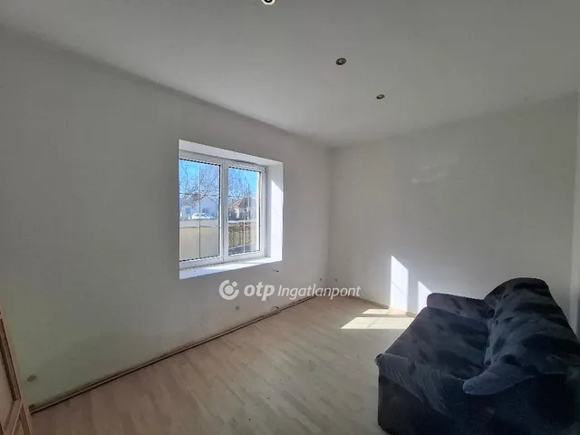 Eladó ház Mezőszemere 96 nm