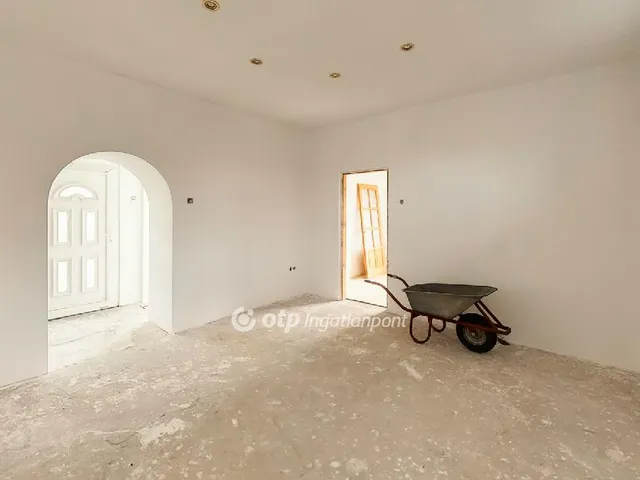 Eladó ház Mezőszemere 96 nm