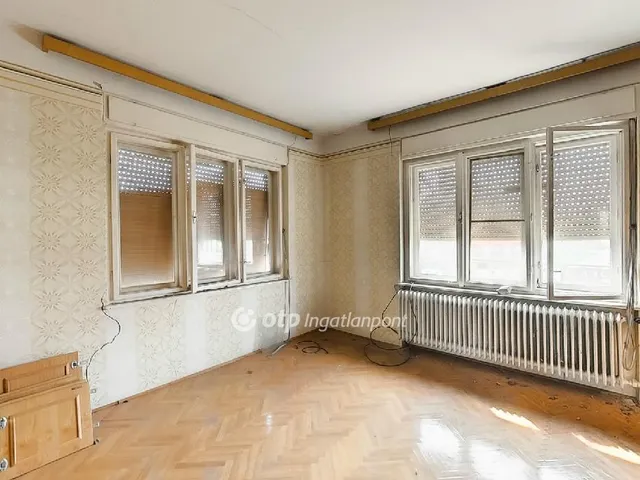 Eladó ház Mezőtárkány 130 nm