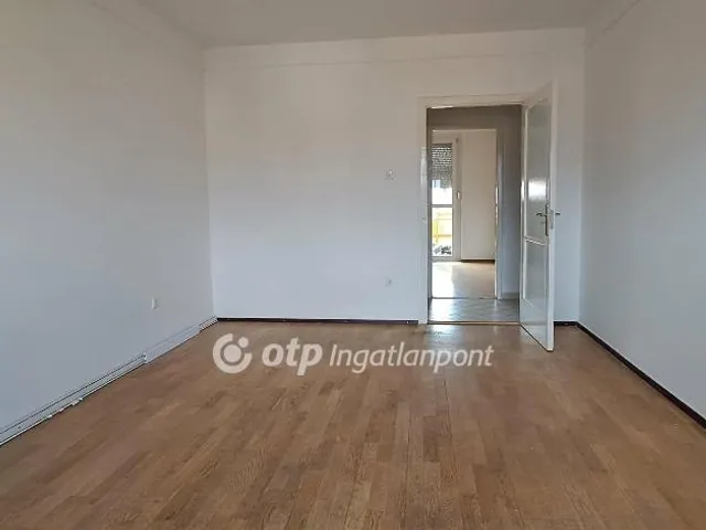 Eladó lakás Pásztó 92 nm