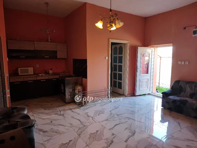 Eladó ház Heves 60 nm