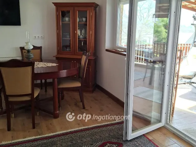 Eladó ház Hatvan 160 nm