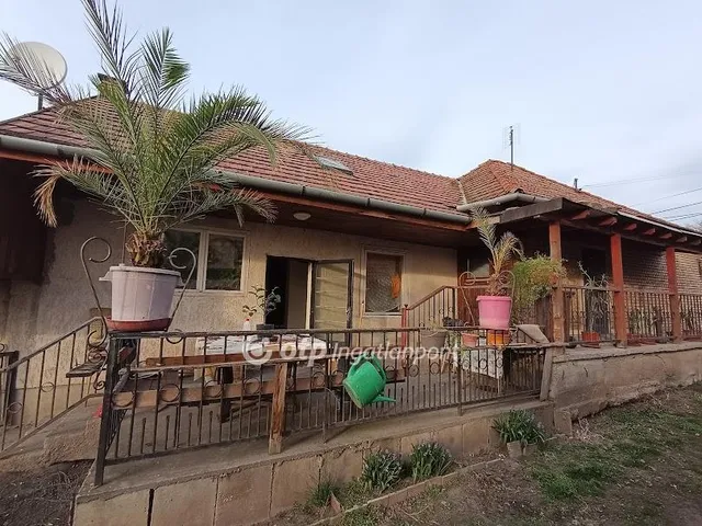 Eladó ház Ecséd 131 nm