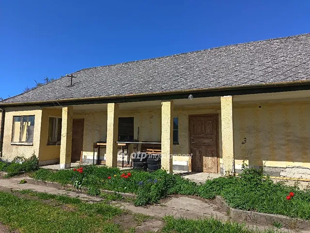 Eladó ház Abasár 58 nm