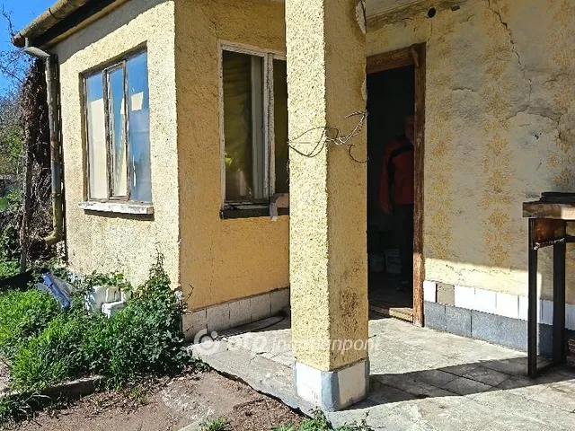 Eladó ház Abasár 58 nm