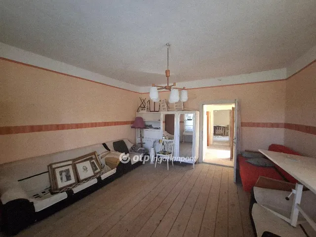 Eladó ház Füzesabony 72 nm