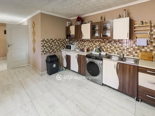 Eladó ház Kál 85 nm