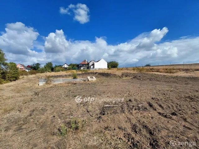 Eladó telek Novaj 2201 nm