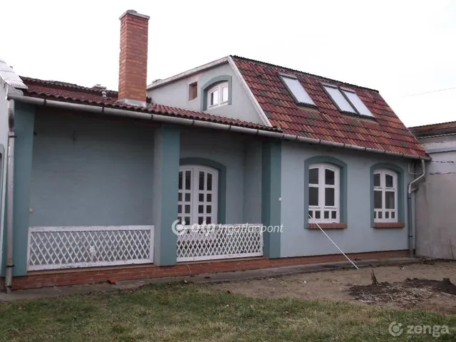 Eladó ház Gyöngyös 197 nm