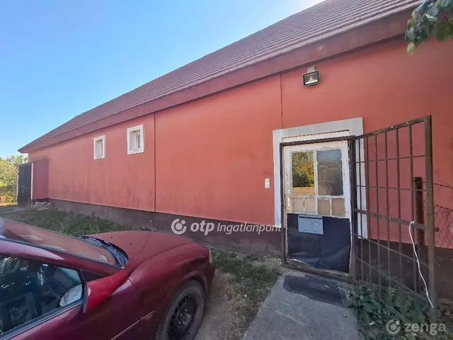 Eladó ház Kápolna 140 nm