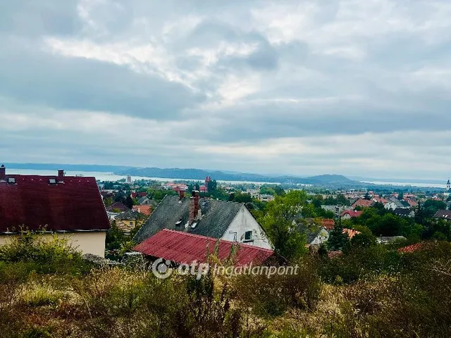 Eladó telek Balatonfüred 947 nm