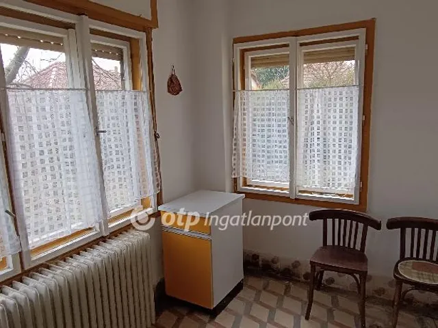 Eladó ház Pápa, Erzsébetváros 80 nm