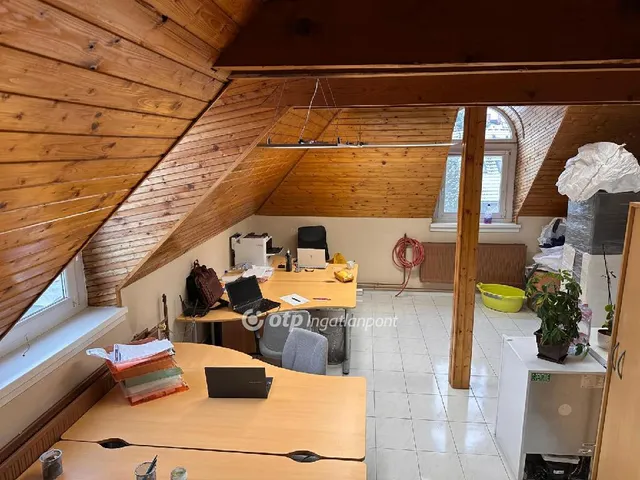 Eladó lakás Veszprém 80 nm