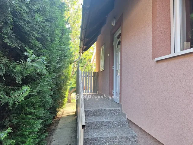 Eladó ház Nemesvámos 205 nm
